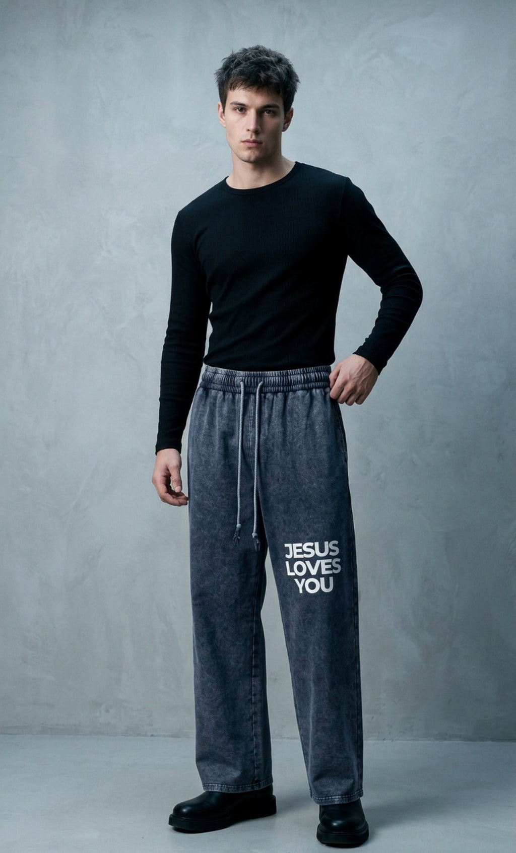 Jesus loves you oversized snow washed Pants